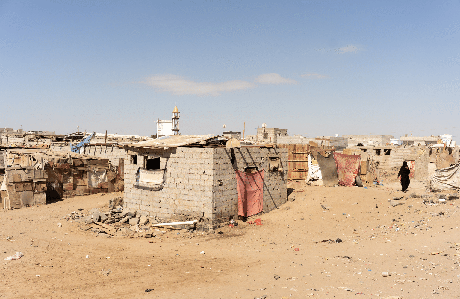 Makeshift homes in Cheikh Othman on the outskirts of Aden, Yemen